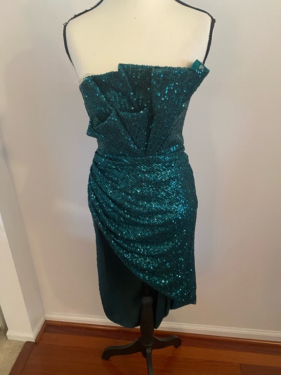 Ellae lisque Dresses & Skirts - Ellie Lisque green sequined high slit strapless dress small
